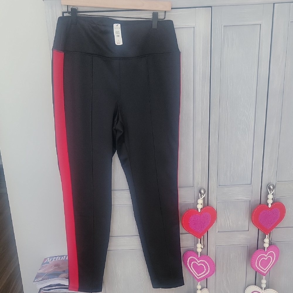 Black and Red Straight Leg Pants Fleeced lined